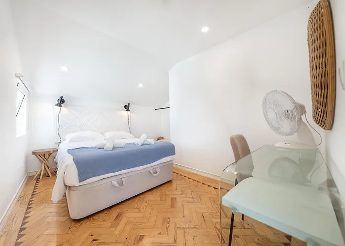 Casa Dos Cucos Hostel Ericeira