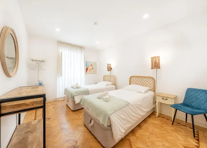 Hostel Casa Dos Cucos Ericeira